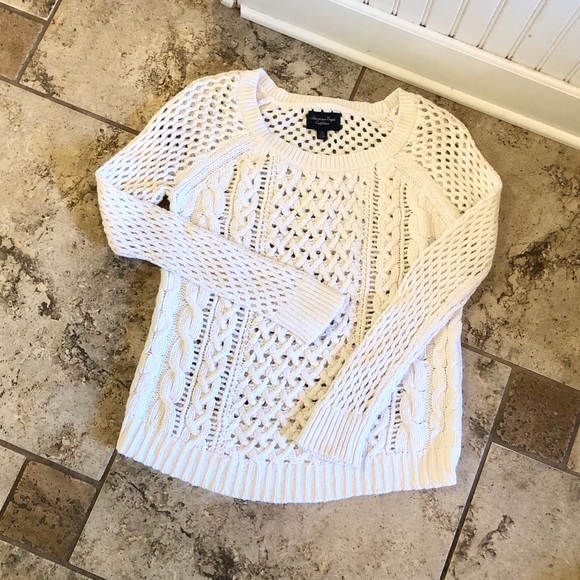 American Eagle Outfitters Sweaters - American Eagle Sweater